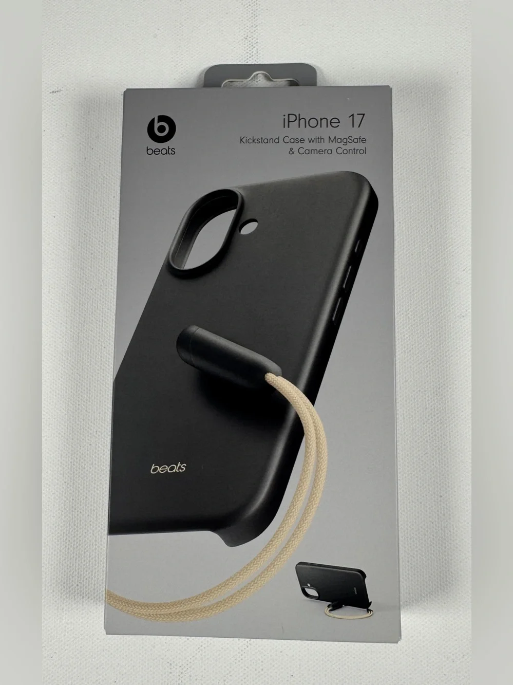 NEW Original Black Beats iPhone 17 Pro MagSafe Kickstand Case MGY74LL/A - SEALED